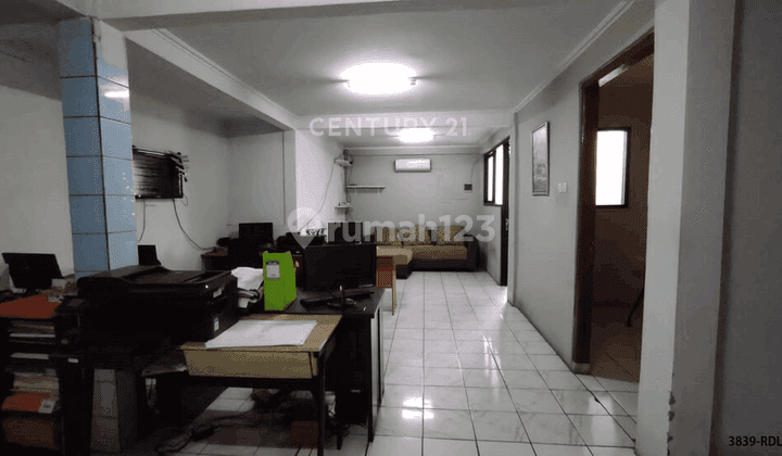 Dijual Rumah Usaha Lokasi Strategis Di Rempoa Tangerang Selatan 2