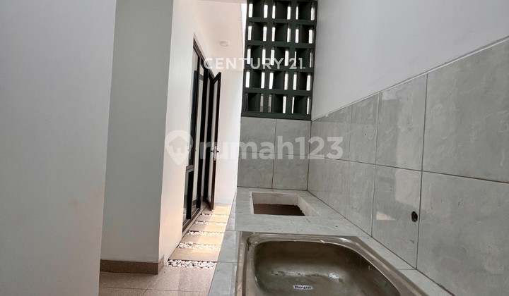 Dijual Rumah Strategis Harga Menarik di Bintaro Jaya Tangsel 2