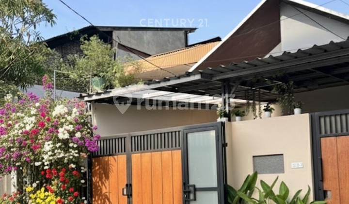 Dijual Rumah Dalam Komplek Di DKI Jakarta Selatan Bebas Banjir Dijual Rumah Dalam Komplek Di DKI Jakarta Selatan Bebas Banjir