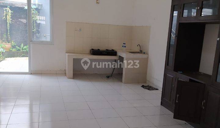 Rumah Kontrakan 2 Lantai Di Mutiara Sentul Cibinong  1