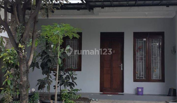 Rumah full furnished disewakan di Sentul  1