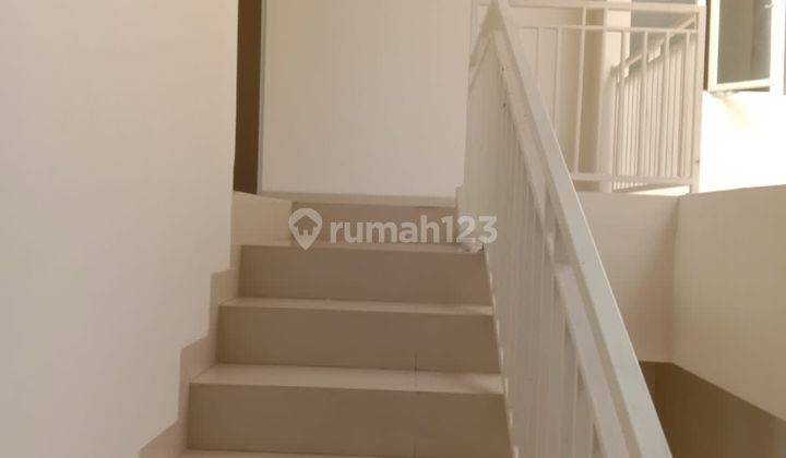 Rumah 2 Lantai minimalis Baru di Sentul city  2