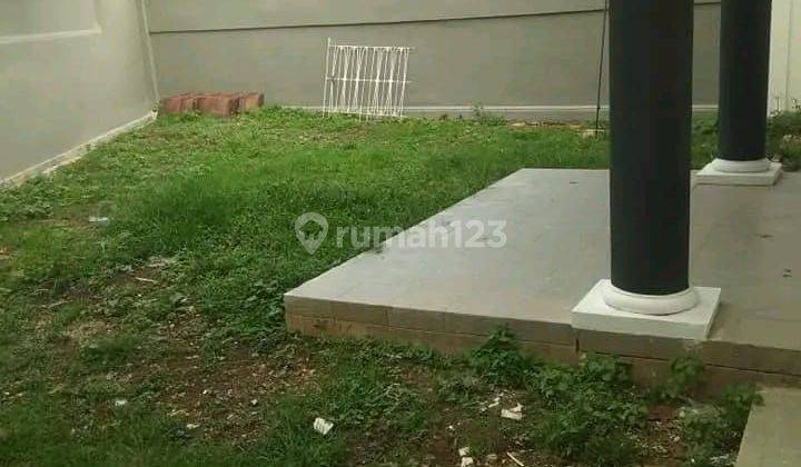 Jual Rumah 2 lantai di Sentul City  2