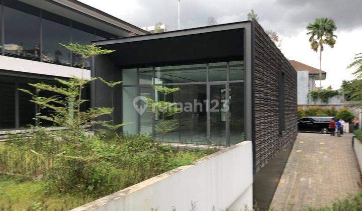 Rumah & Kavling Luas Di Menteng , Jakarta Pusat  2