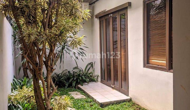 Rumah 2 Lantai Full Furnished Di Sentul City  1