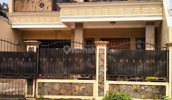 Dijual Cepat Rumah, Lokasi Strategis, Area Bintaro 1