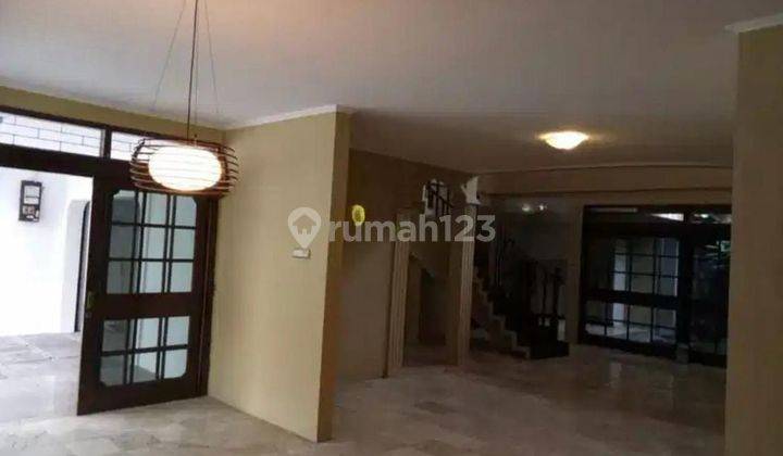 Dijual Rumah Lokasi Prestisius, Pondok Indah 2