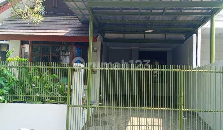 Dijual Rumah Siap Huni, Camar, Bintaro Sektor 3
