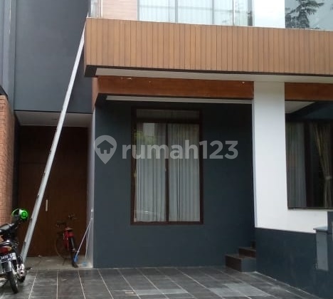 Dijual Cepat Rumah Siap Huni, Discovery, Bintaro Jaya