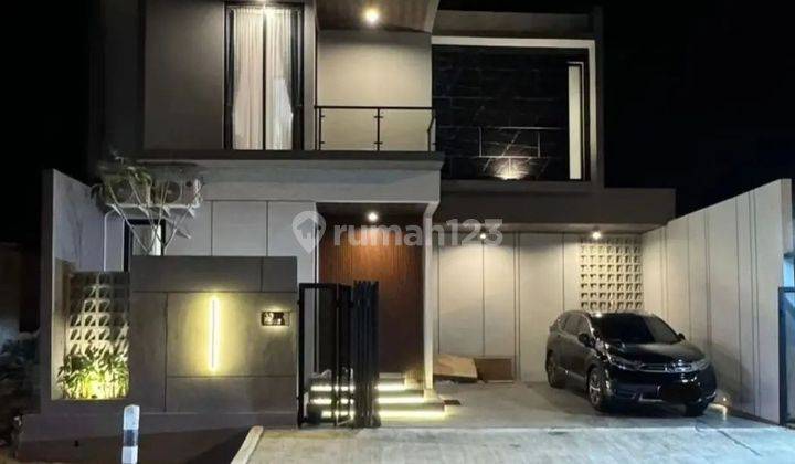 FULL FURNISH LOKASI PINGGIR JALAN BANGUNAN MODERN MEWAH 1