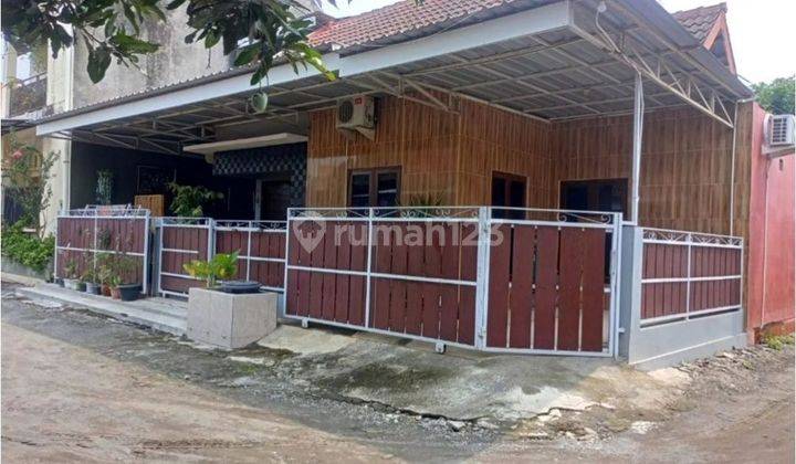 Full Furnish,murah Lingkungan Dekat  Banyak Kampus Di Godean 1