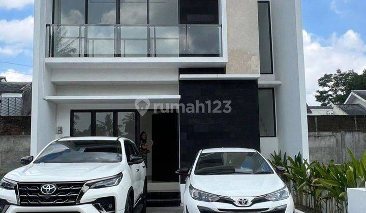 Baru ,mewah Dekat Pasar Gentan Antara Jakal & Wedomartani 1