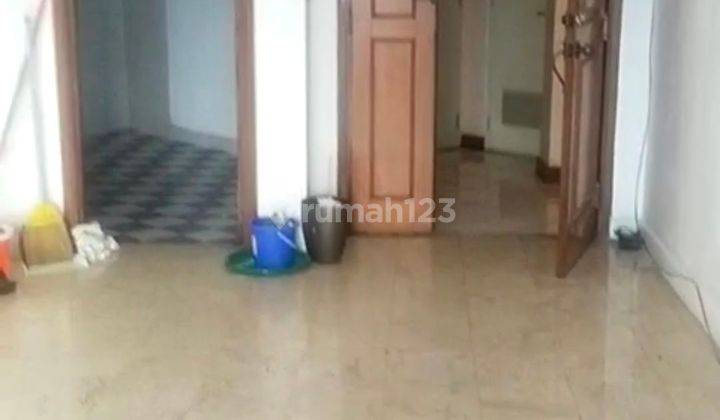 Apartemen Westling 3 Br semi furnished  1