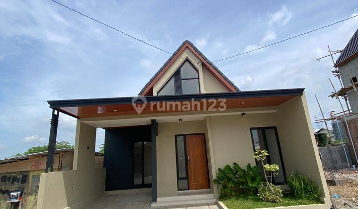 Rumah Modern Murah di Kota Solo Dekat Kampus Uns 1