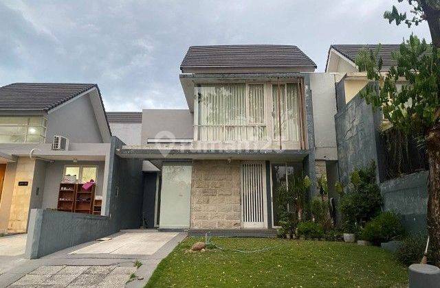 RUMAH MINIMALIS 2 LANTAI FUL FURNISH SOMERSET CITRALAND SBY [129] 1