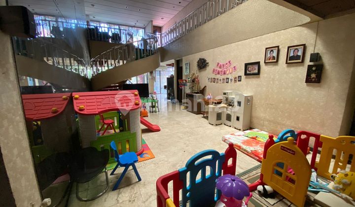 RUMAH RAYA DARMO LOKASI PREMIUM TENGAH KOTA SURABAYA RAMAI [226]
 2