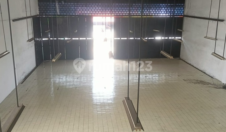 Disewakan Ruko 2 Lantai Siap Digunakan, Medan Satria, Bekasi, 013 Disewakan Ruko 2 Lantai Siap Digunakan, Medan Satria, Bekasi, 013