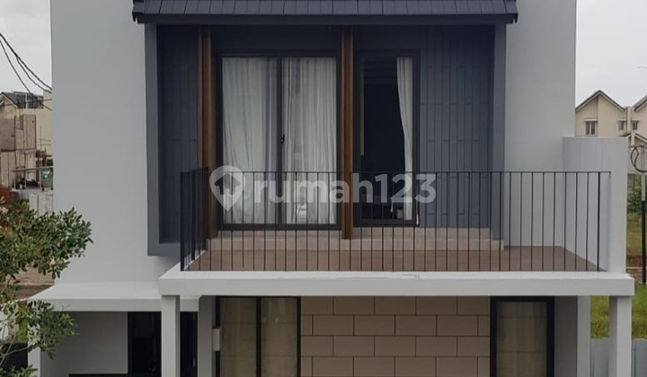 Sewa Rumah Bagus Siap Huni Wisteria, Cakung, Jakarta Timur, 028