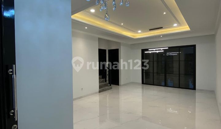 Townhouse Mewah 2,5 Lantai Cibubur Residence, Ciracas, Jakarta Timur, 007 2
