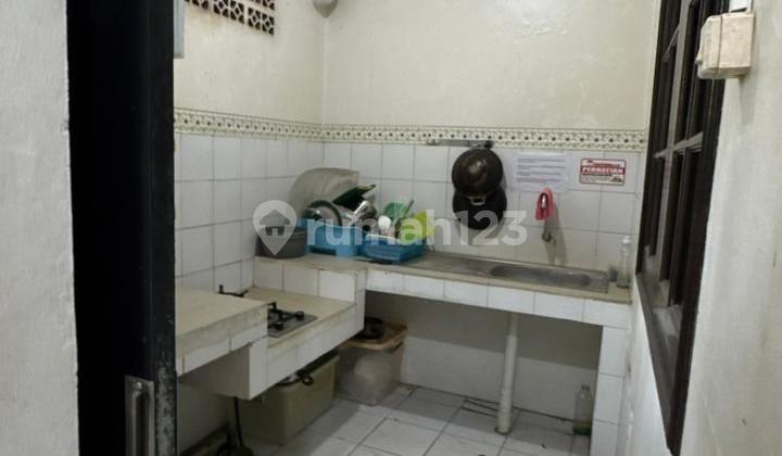 Dijual Rumah dengan Desain Minimalis di Perumahan Metland Menteng, 011 2