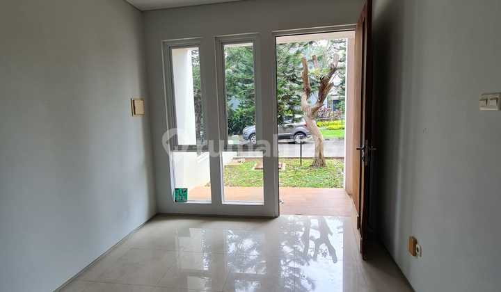For Sale Modern 2-Story House 3+1 Bedrooms Norfolk Cluster, Cilincing, North Jakarta, 007 2