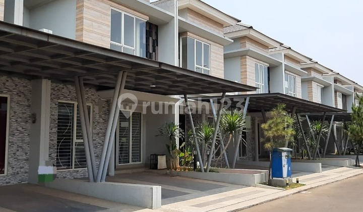 For Quick Sale 2-Story House in Mississippi Cluster, Cakung, East Jakarta, Units 029 & 030. For Quick Sale 2-Story House in Mississippi Cluster, Cakung, East Jakarta, Units 029 & 030.