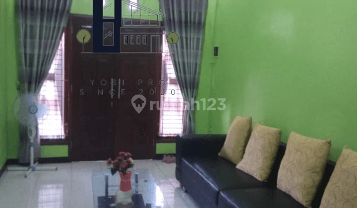 Rumah Furnished di Perumahan Fajar Indah, Solo 2