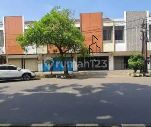 Ruko di Solo Baru, Solo