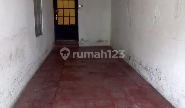 Ruang Usaha Strategis Ccok Buat Rumah Makan 2