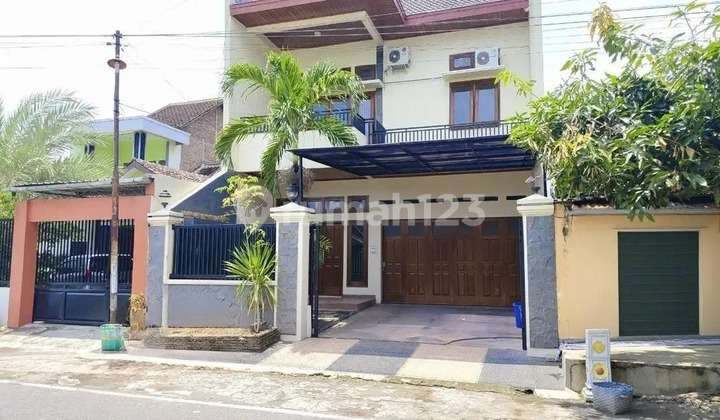 Nice House near Mr. Jokowi