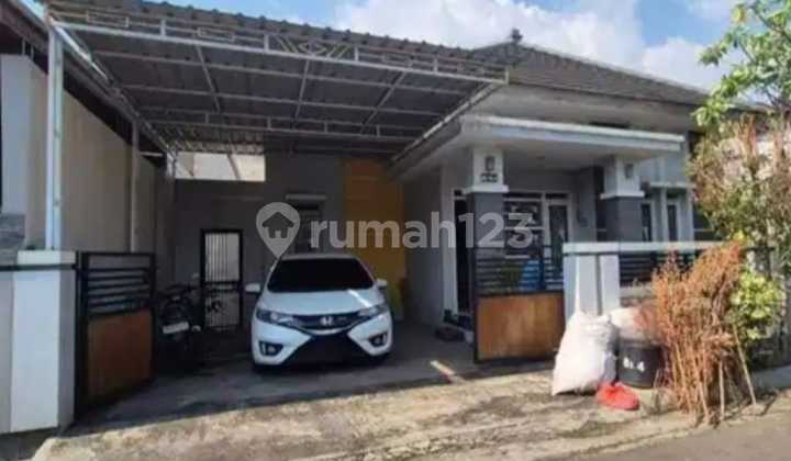 Hunian Furnish Fajar Indah  1