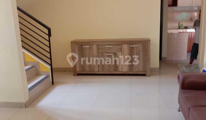 Nice Semi-Furnished House Solo Baru, Solo