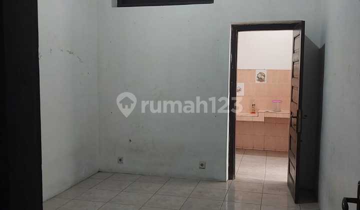 Disewakan Rumah Siap Huni Tengah Kota Solo 2