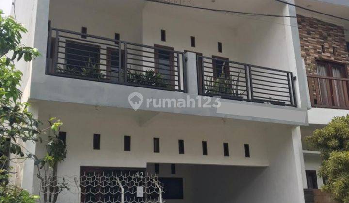 RUMAH VILLA MASIH AKTIF DEKAT BALOGA - BATU LOVE GARDEN MALANG 1