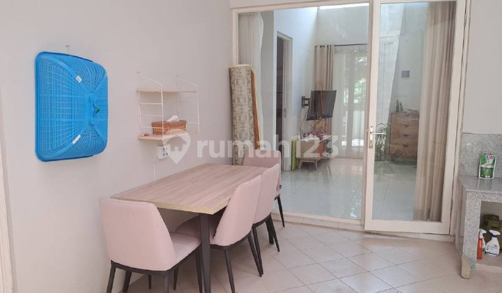 Rumah Modern Minimalis di Perumahan Austinville, Dieng Malang 2