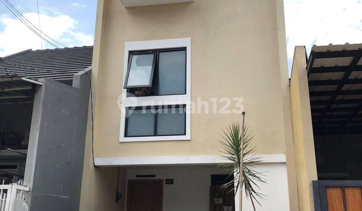 Dijual Rumah Cantik Terawat Siap Huni di Pandanwangi Blimbing Malang 2