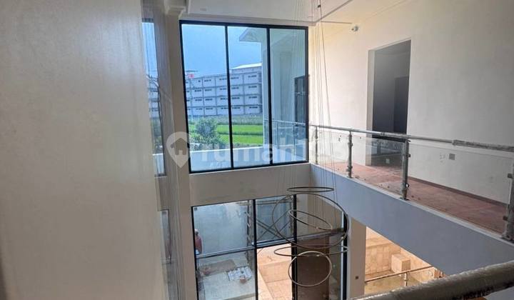 Rumah Villa di Perum Tirtasani Royal Village Karangploso Malang 2