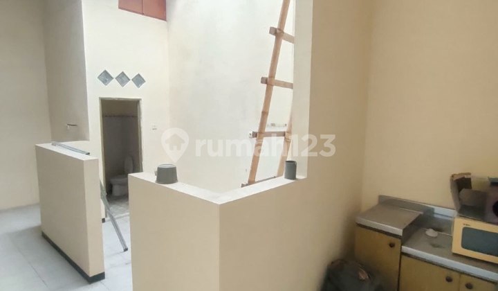 Dijual Rumah Strategis dengan Exit Tol, Malang 2