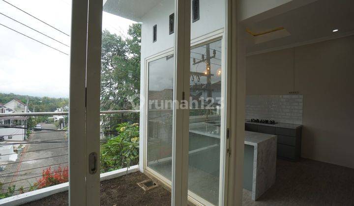  Rumah Semi Furnish Siap Huni Nyaman Di The OZ Tidar Malang(1115) 2