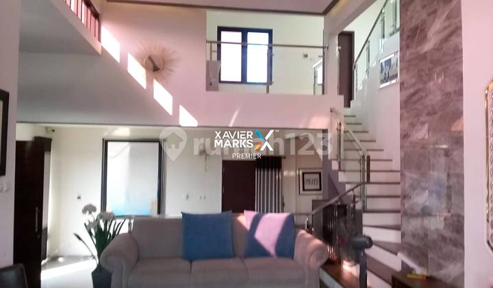 Modern Villa-Style Fully Furnished House in Kepanjen, Malang 2