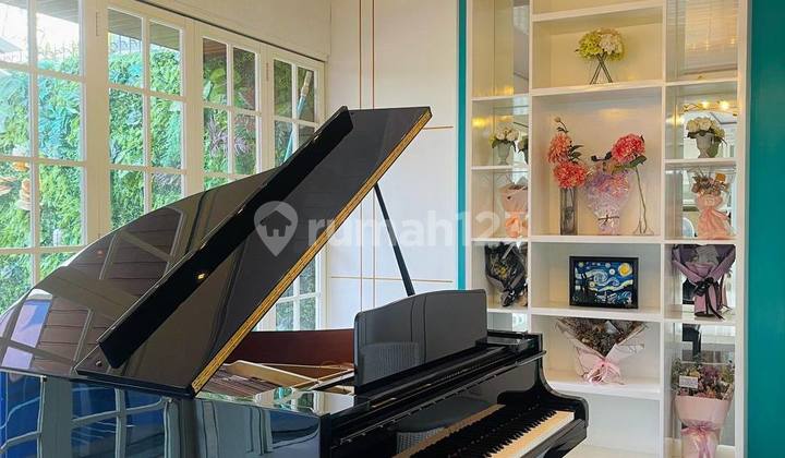 Rumah Mewah Full Furnish + Kolam Renang di Araya Malang(Id1237) 2