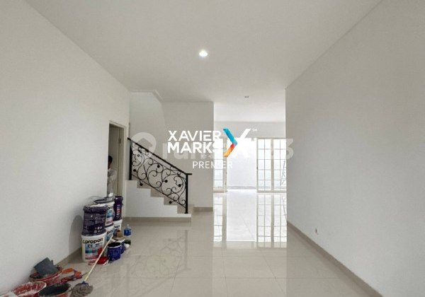 Rumah Desain American Classic di Citra Garden City Kedungkandang Malang 2