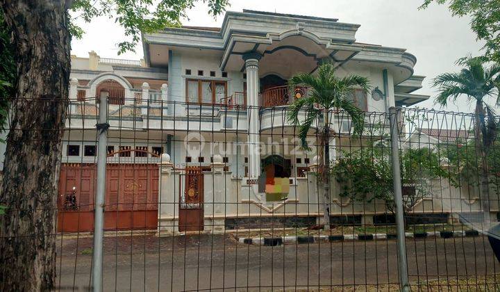 Rumah gandeng hook mewah jakarta timur METLAND 1