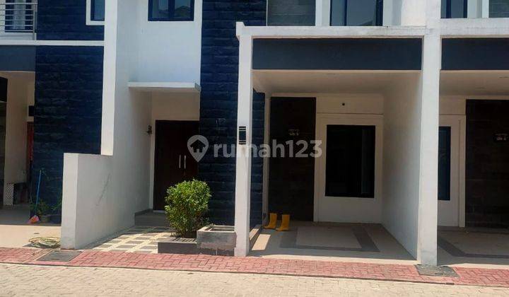 Dijual Rumah  Murah Bangunan Bagus  1.4 M Exclusif Stok Terbatas Lt 96/Lb 144 Dekat Sumarecon Crown Gading Depan Harapan Indah Bekasi 1