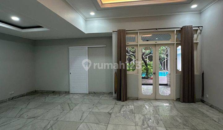 Disewakan Rumah Nyaman Dan Siap Huni di Menteng 2