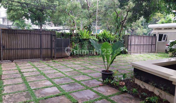 Dijual Rumah Asri Siap Huni Lokasi Prime di Menteng 2