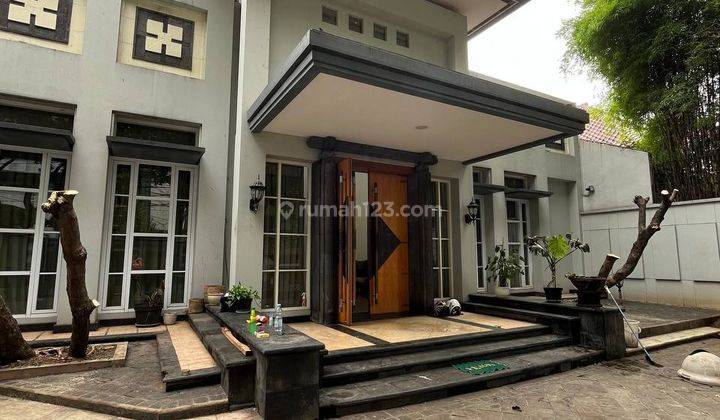 Rumah Hunian Aestetik, Luas, Ada Kolam Renang 1