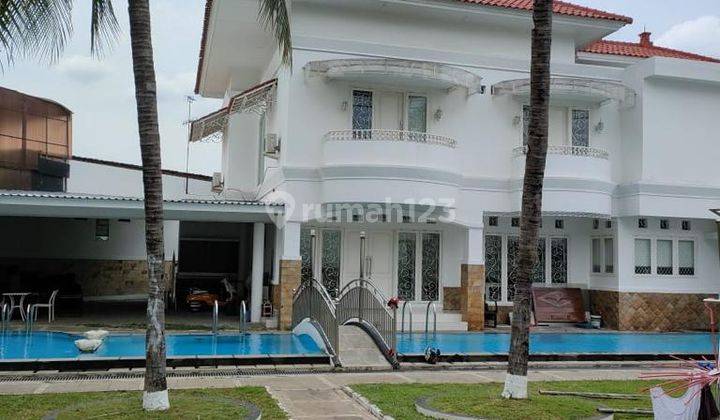 Rumah 2 Lantai Luas Asri di Tanjung Barat 1