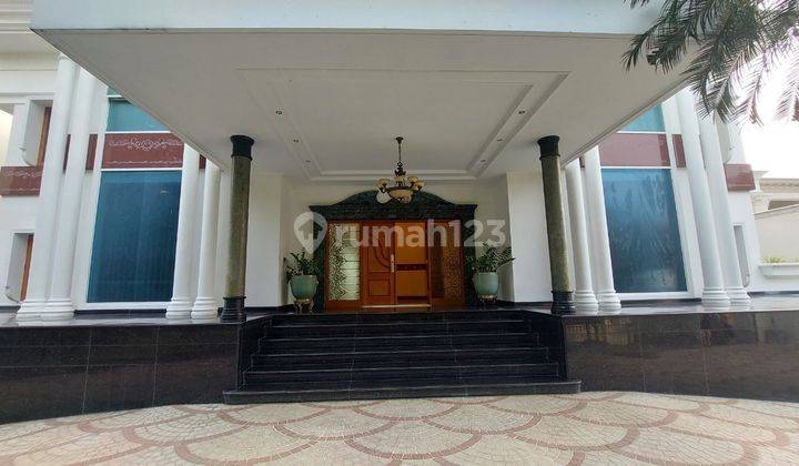 Rumah Mewah Hadap Timur,luxurious Furniture  1