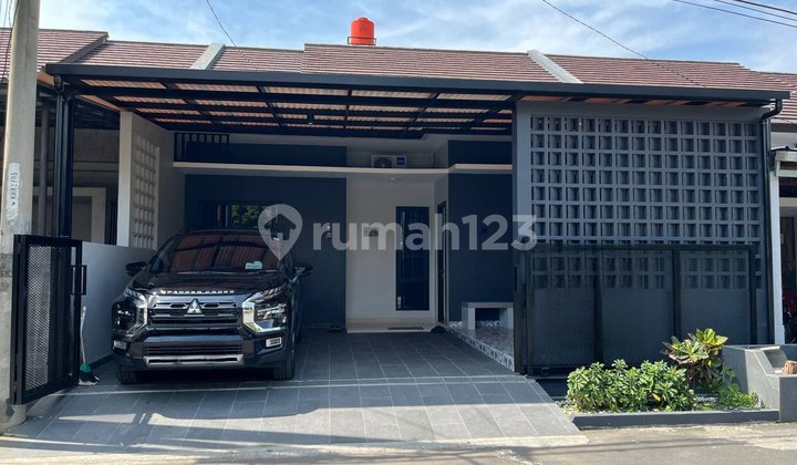 New Renovated Aesthetic House in Buah Batu, Bandung